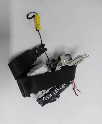 Skoda Octavia Mk3 (5E) Front seatbelt 5E1857702B