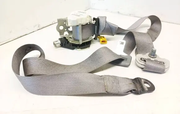 Chrysler Town u0026 Country V Front seatbelt 34007734A