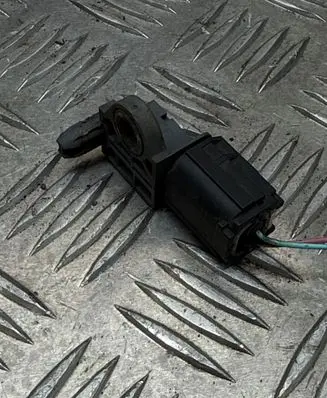 Mazda 3 III Airbag deployment crash/impact sensor G46C57KC0A