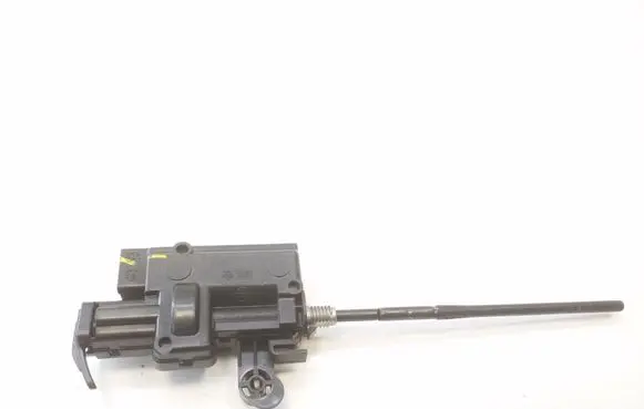 Renault Captur Fuel tank cap lock 8200312600