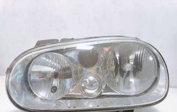 Volkswagen Golf IV Headlight/headlamp 15013700