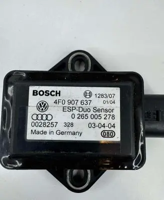 Audi A6 S6 C6 4F ESP acceleration yaw rate sensor 4F0907637 0265005278 0028257