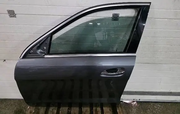 Mercedes-Benz GLS X166 Front door 