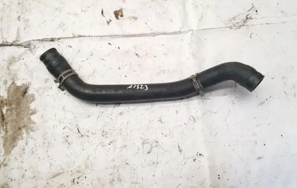 Volkswagen PASSAT B3 Engine coolant pipe/hose
