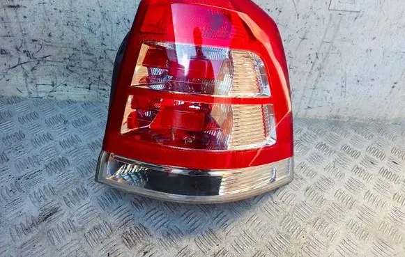 Opel Zafira B Rear/tail lights 084421960RF 084421960R