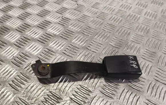 Front seatbelt buckle