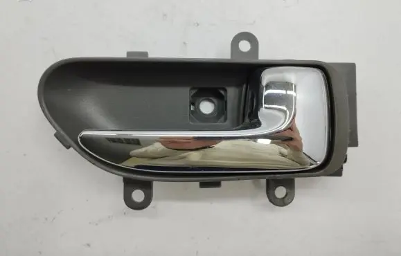 Nissan X-Trail T31 Rear door interior handle