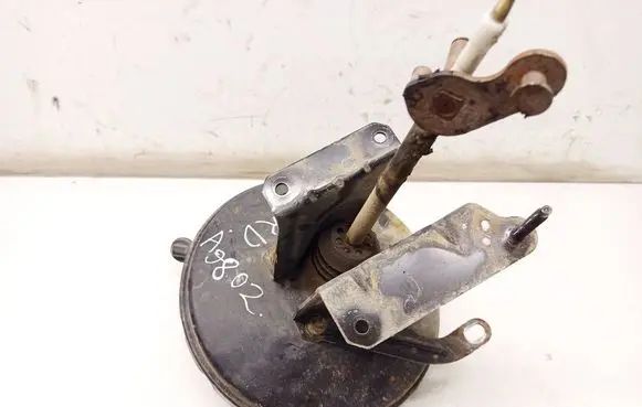 Ford Mondeo Mk III Brake booster 2S712B195CE