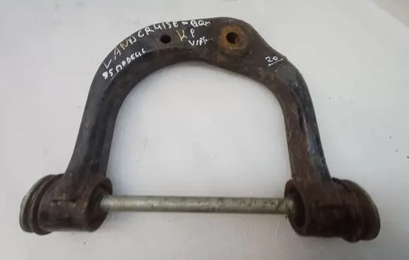 Toyota Land Cruiser (HDJ90) Front lower control arm/wishbone