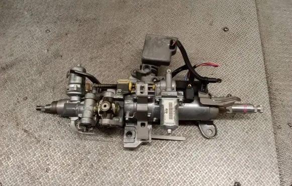 Lexus IS 220D-250-350 Steering wheel axle 8922730020 450203019 89985201