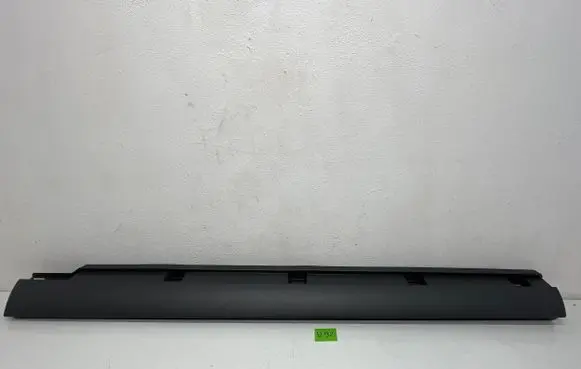 Volkswagen PASSAT B7 Sill 3af853855