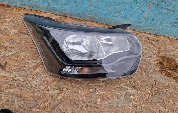 Headlight/headlamp