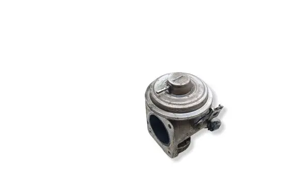 BMW X3 E83 EGR valve 7804380