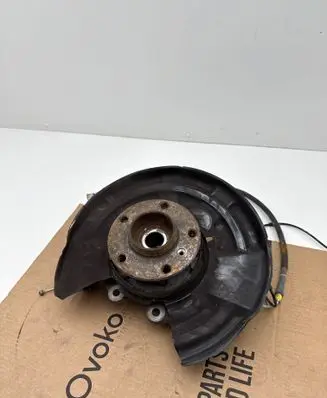 BMW 1 F20 F21 Front wheel hub