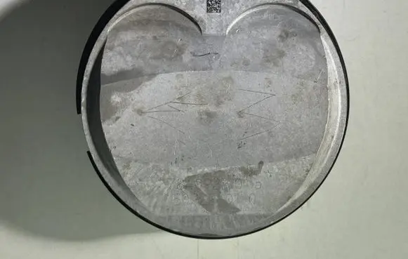BMW M3 e92 Piston 7840922