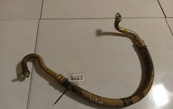 KIA Sportage Air conditioning (A/C) pipe/hose 
