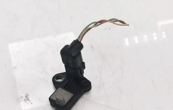 Peugeot 308 Crankshaft position sensor 9664387380