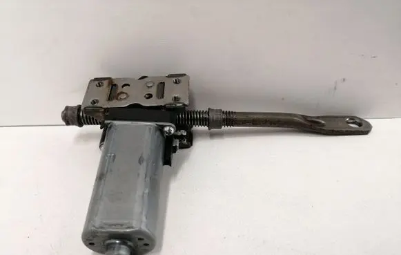 Dodge Durango Seat adjustment motor 960562105 D352202