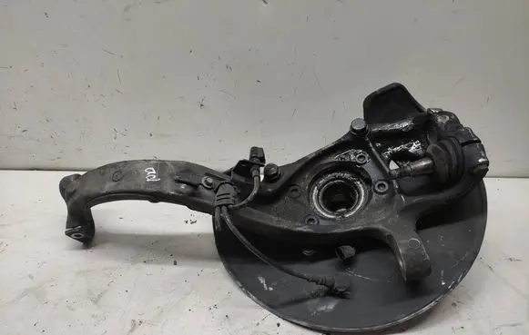 Audi A8 S8 D4 4H Front wheel hub spindle knuckle