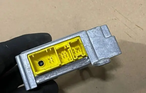 BMW 7 E65 E66 Airbag control unit/module 6929559 12231789 E1010230