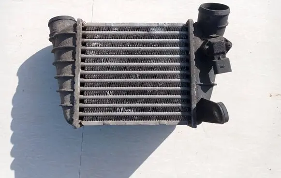 Skoda Fabia Mk1 (6Y) Intercooler radiator 6q0145804