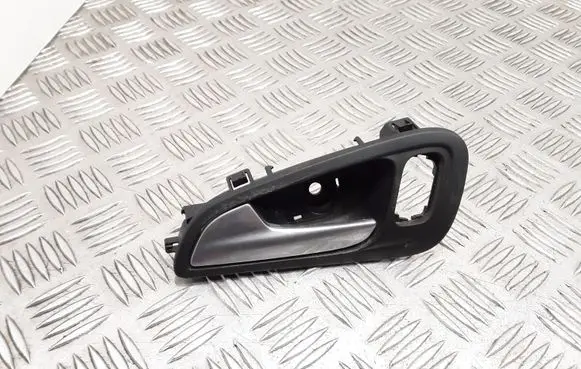 Ford Focus Rear door interior handle