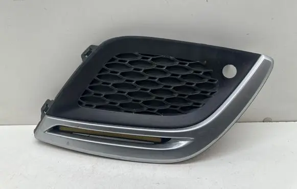 Volvo XC60 Front bumper lower grill 31290432 31290434