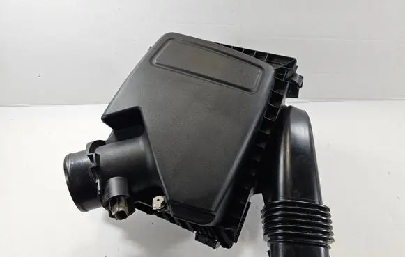 Ford Puma Air filter box JX619600CA