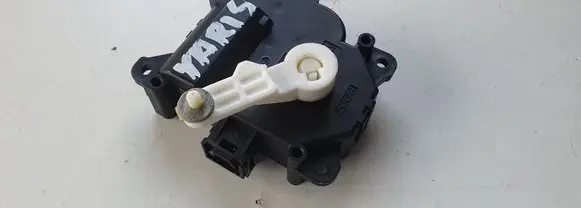 Toyota Yaris A/C air flow flap actuator/motor 