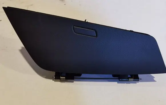 Volkswagen Touran II Glove box 5TB857921E