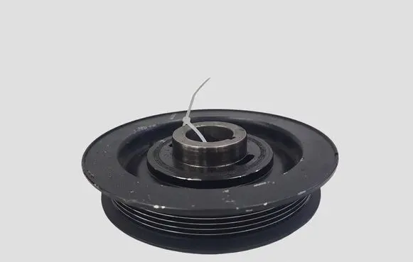 Volvo V40 Crankshaft pulley