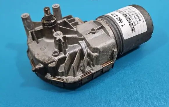 Volkswagen PASSAT B6 Wiper motor 3C1955119 IMPRK1560378