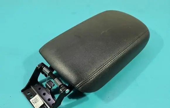 Hyundai i30 Armrest 84660G4000 IMPRK1563657