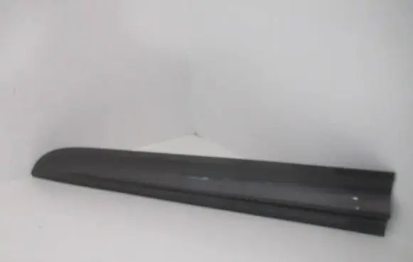 Porsche Macan (95B) Front door trim (molding) 95B8378891R