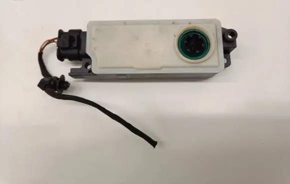 BMW iX Intake manifold valve actuator/motor 5A180E3 51745A180E3