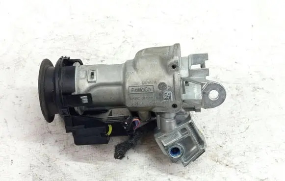 Ford Focus Ignition lock H1BC-3F880