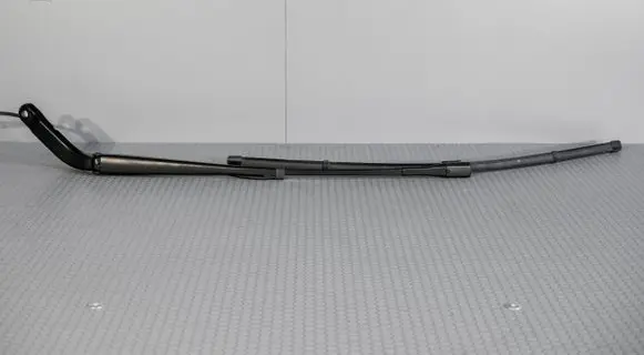 Mercedes-Benz Sprinter W907 W910 Front wiper blade arm A9108203200