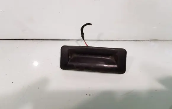 Skoda Fabia Mk2 (5J) Tailgate opening switch 