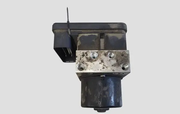 Volvo V50 ABS Pump 30794728 4N512C405GB 30794730