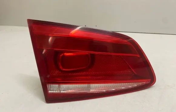 Volkswagen PASSAT B7 Tailgate rear/tail lights 3AF945093C 605513