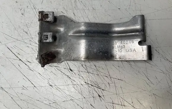 BMW X5 E70 Fuel tank mounting bracket 7158402