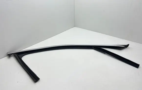 Mercedes-Benz C W205 Other front door trim element A2057254600