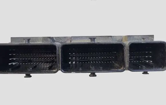 Nissan Qashqai Engine control unit/module 0281019035