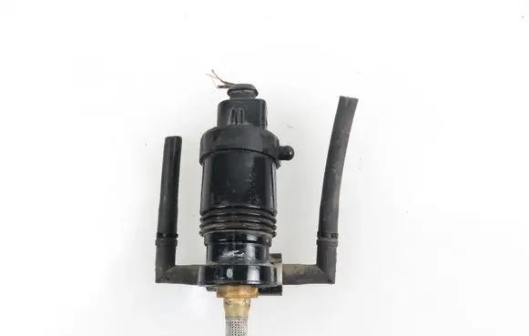 Dodge Caliber Windscreen/windshield washer pump 05152075AC