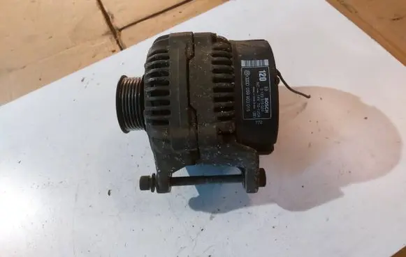 Audi A8 S8 D2 4D Generator/alternator 059903015 0123515024