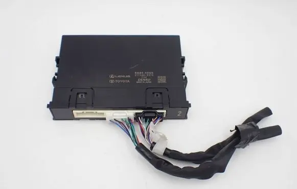 Toyota bZ4X Air conditioning/heating control unit 886B042020 2774009373