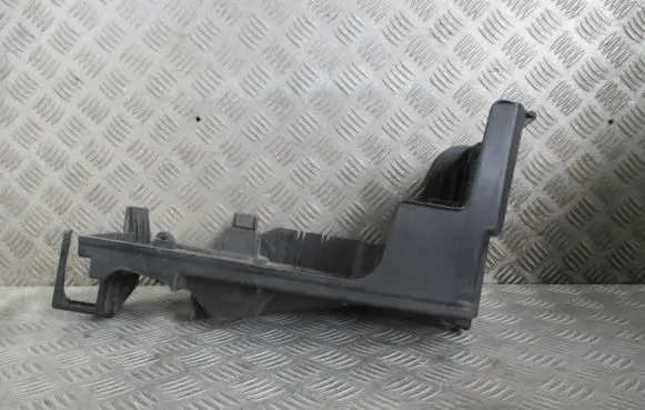 Opel Vectra C Battery box tray 