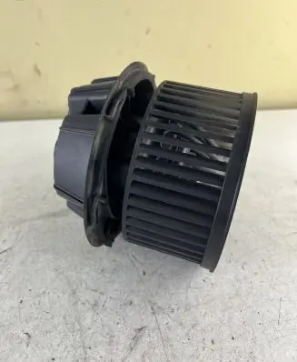 Nissan Micra Heater fan/blower N100043F 20623730001