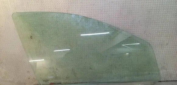Mercedes-Benz ML W164 Front door window glass four-door 