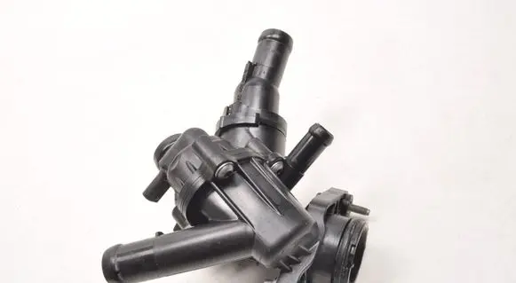 Mercedes-Benz A W177 Thermostat housing A2602002900
